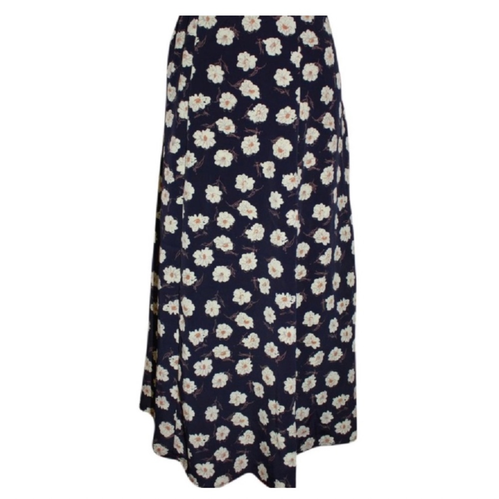 Basic Edition Skirt